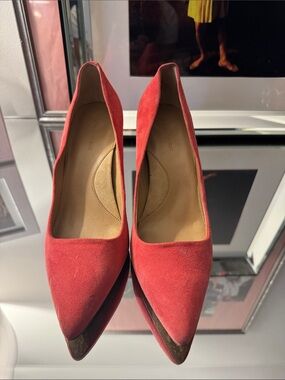 Banana Republic Pink Suede Pointed-Toe Pumps